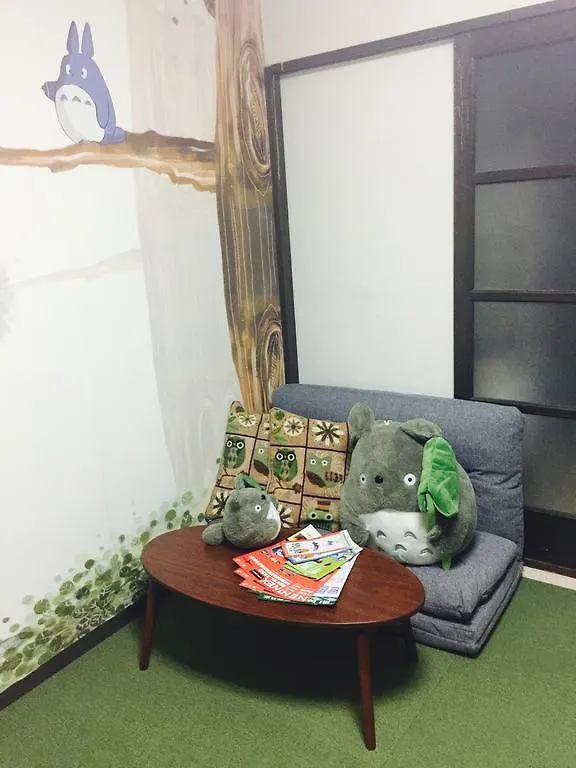 Elsie Totoro Apartment In Tokyo 001